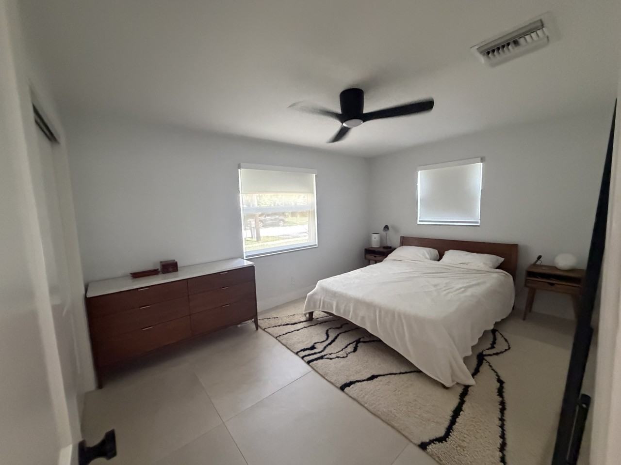 5233 Sw 95th Ave #NA - Photo 5 of 9