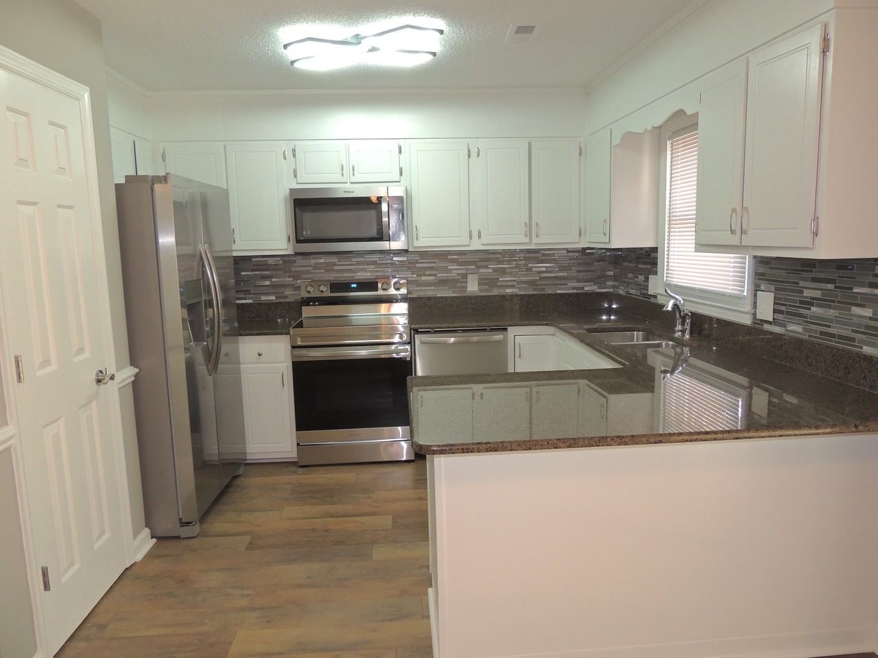 5421 Thompson Cir #1 - Photo 7 of 24