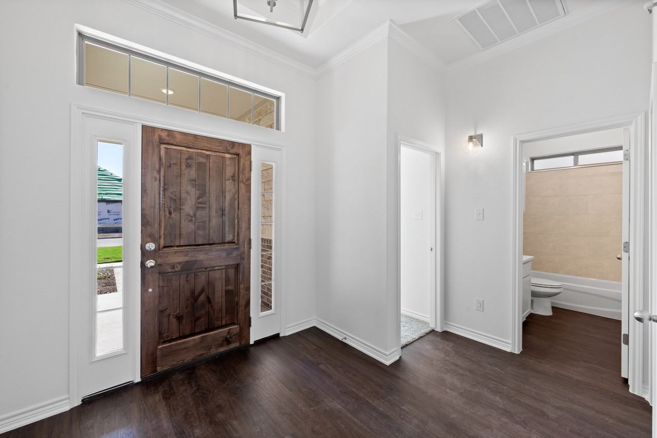 7308 Caladium Dr #1 - Photo 3 of 31