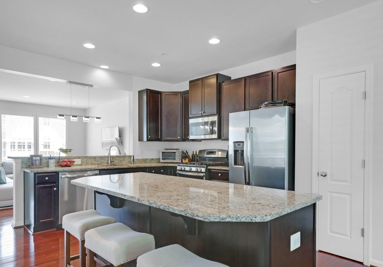 4817 Forest Pines Dr #NA - Photo 4 of 33