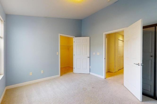 3832 Thornhill Cir #NA - Photo 3 of 35