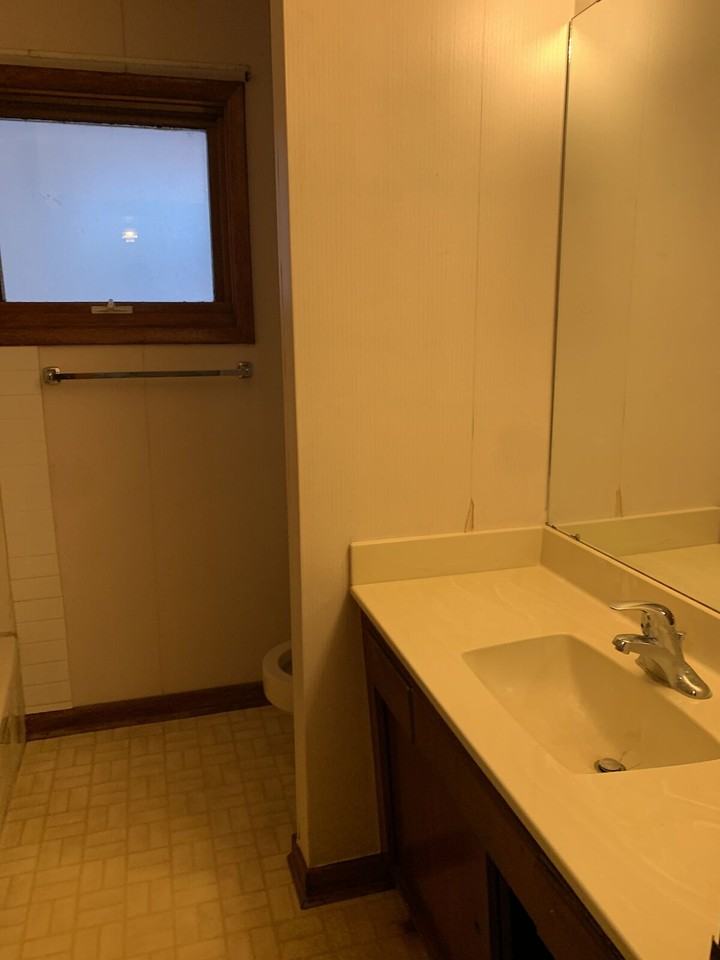 3207 Castle Rd Nw - Photo 3 of 19