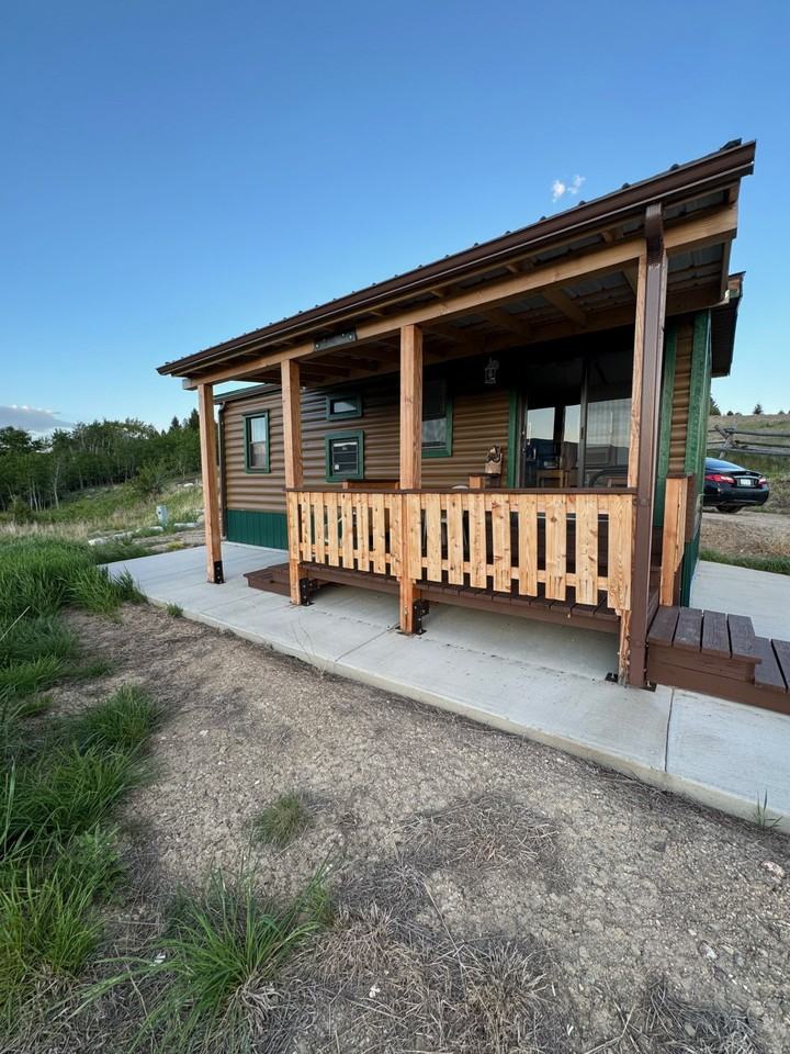 143 Ward Road- Cabin 1 - Photo 3 of 10