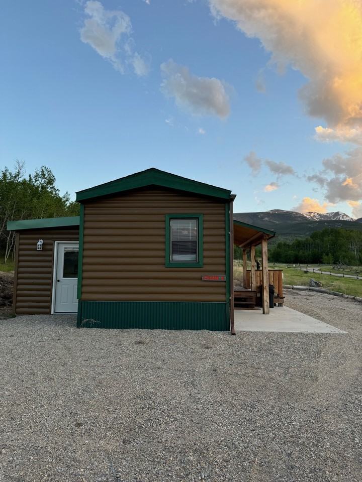 143 Ward Road- Cabin 1 - Photo 4 of 10