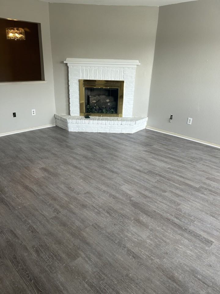 2700 N 16TH ST - 47Unit 47 #47 - Photo 5 of 9