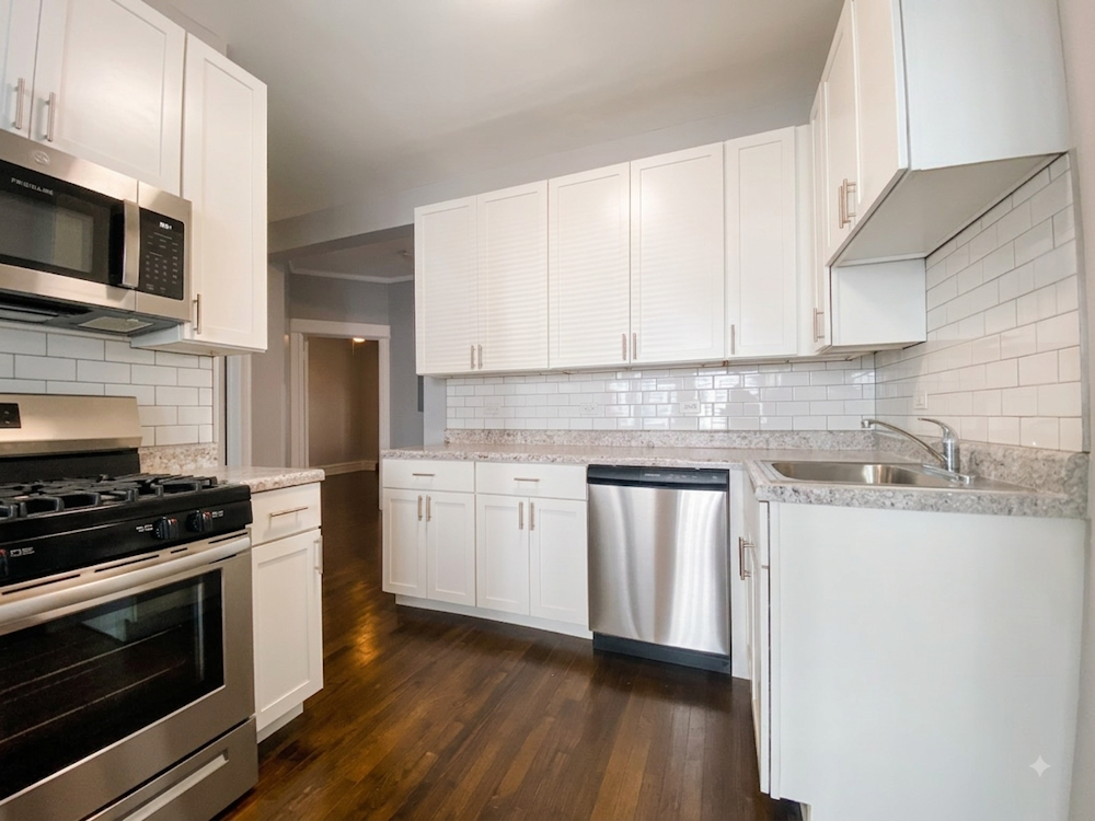 1214 W Rosemont Ave #1222-1 - Photo 2 of 8