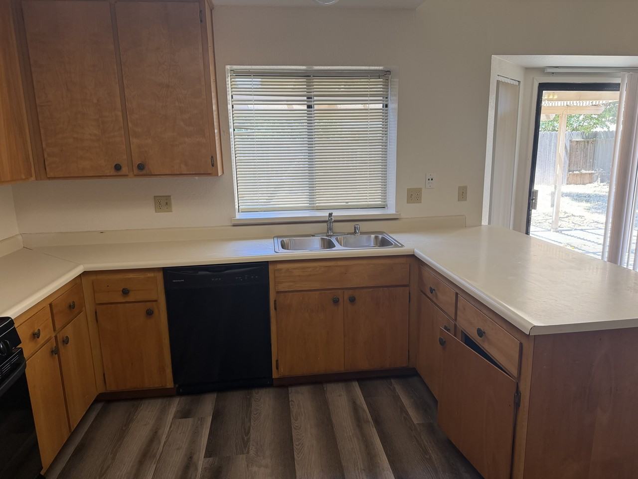 844 Stetson Way #1 - Photo 7 of 29
