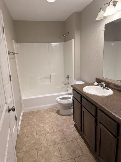 Oakview Rd #2743 - Photo 5 of 9