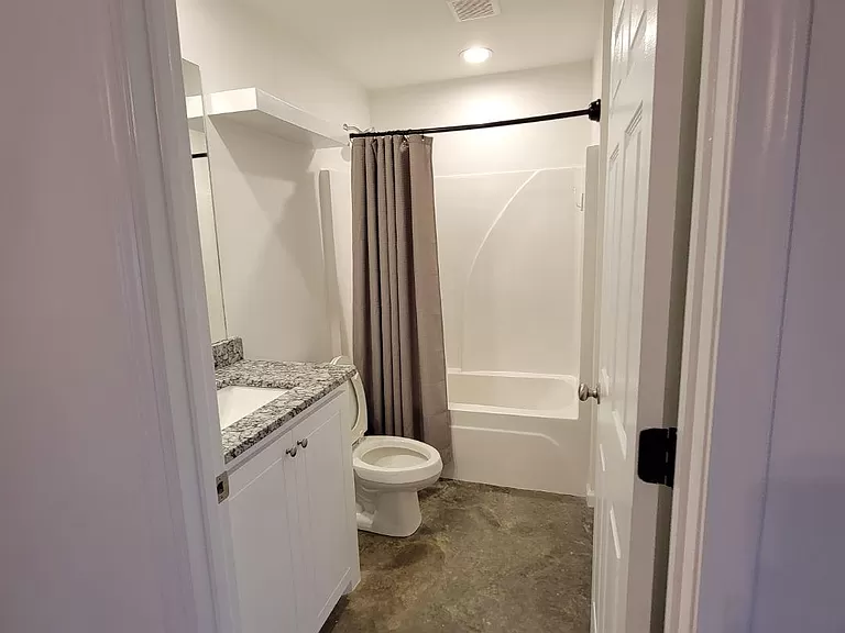 244 Skylane Dr - Photo 7 of 24
