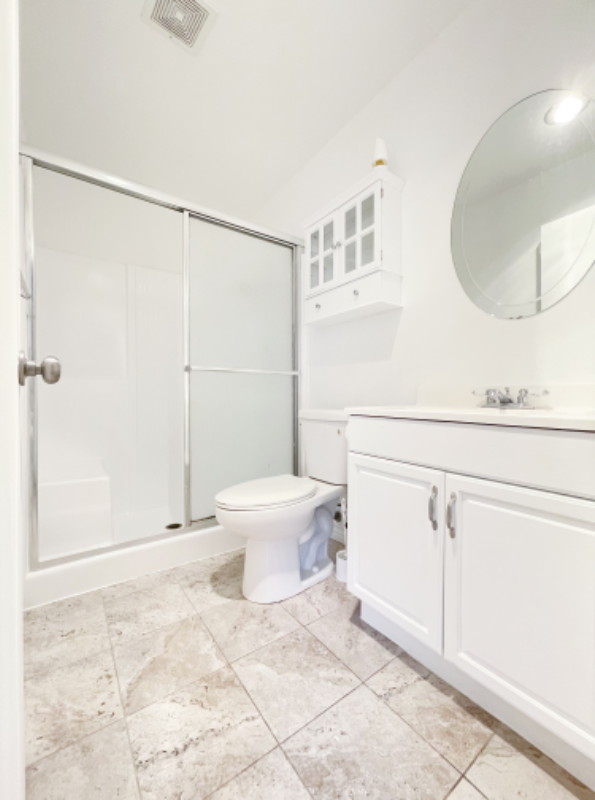 18526 Mayall St #I - Photo 4 of 21
