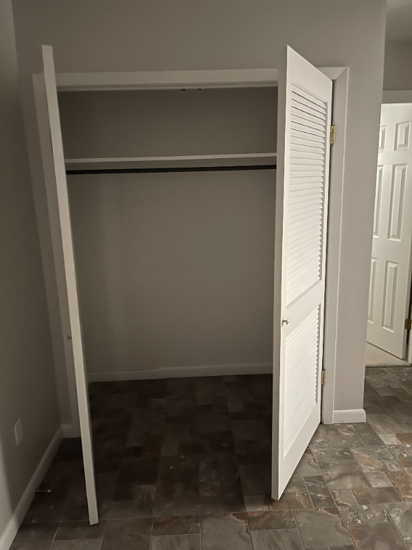 2525 Annunciation St #5 - Photo 6 of 9