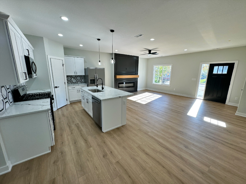 508 W 2nd Ave #D - Photo 5 of 21