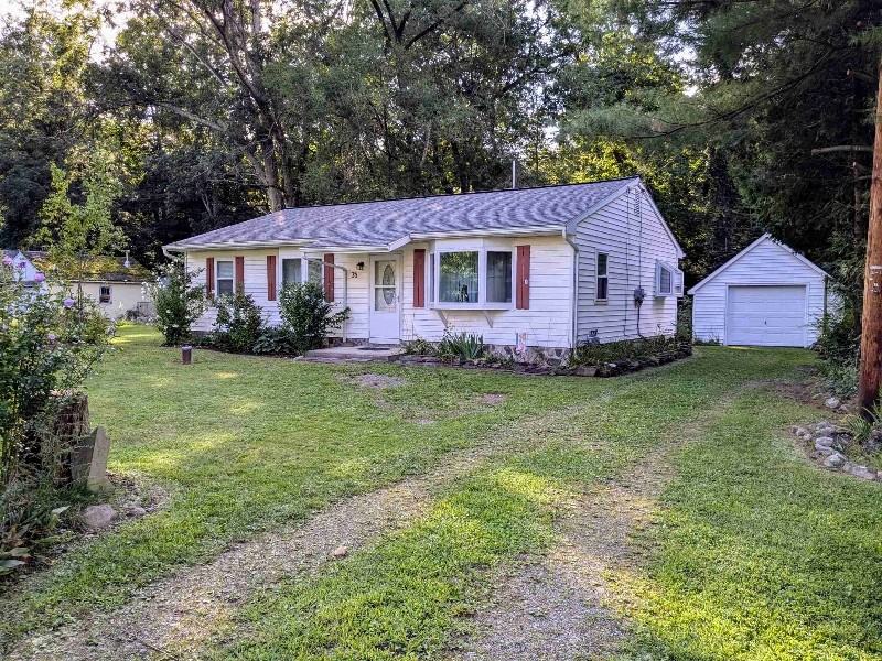 35 Hazelwood Ave - Photo 2 of 12