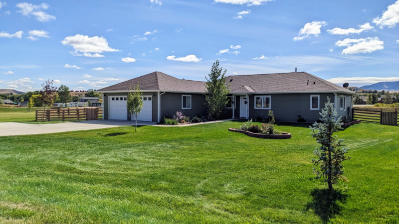 1132 Cross Creek Ct - Photo 2 of 21