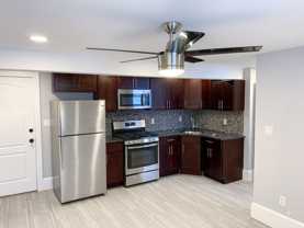 530 W King St #C3 - Photo 1 of 1
