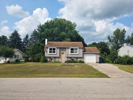 featured image of 4900 Thornapple Ln