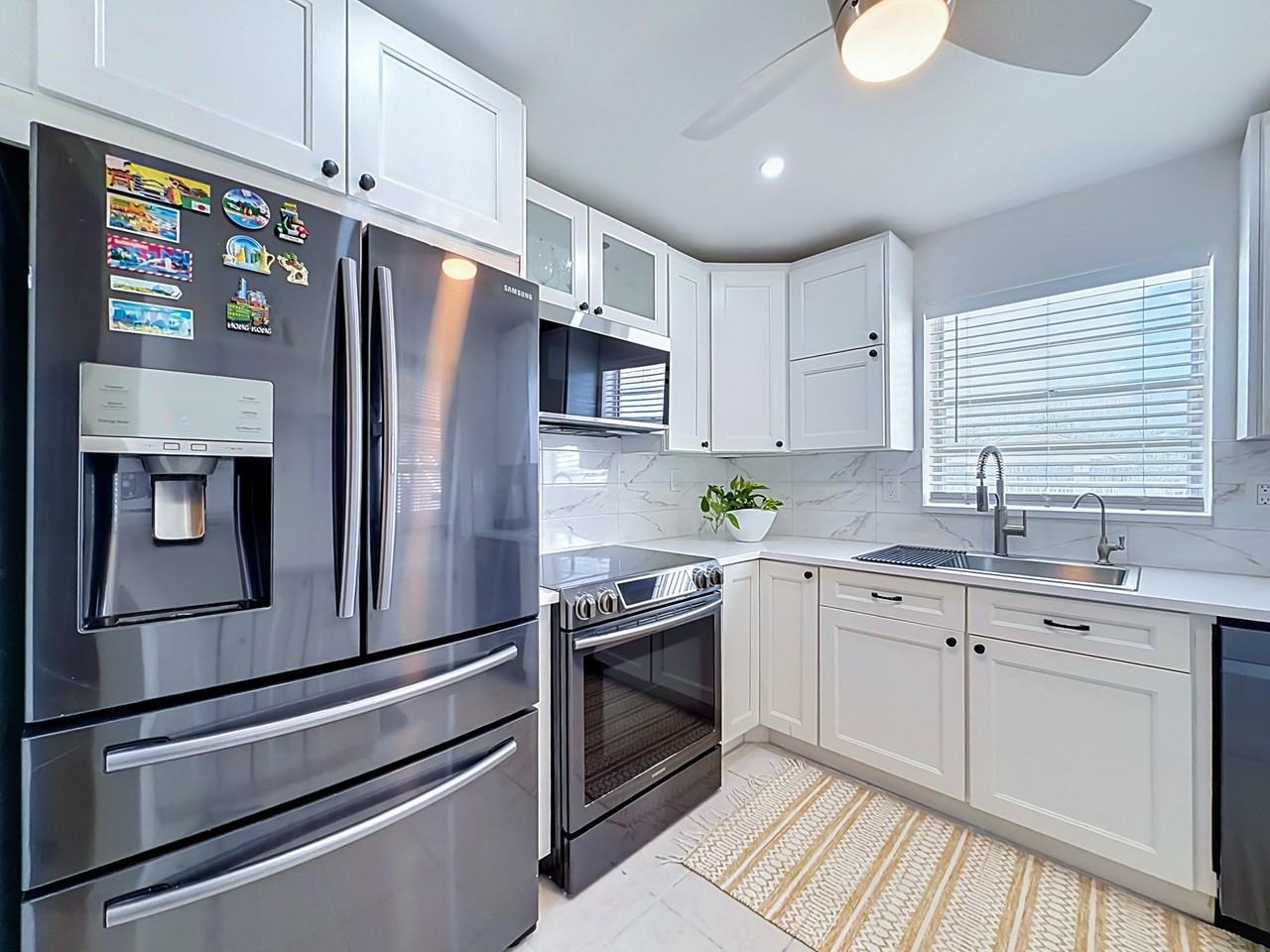 2121 Ne 68th St #109 - Photo 4 of 28