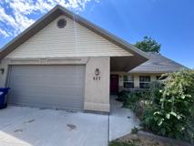 517 Meadowview Ln - Photo 1 of 1