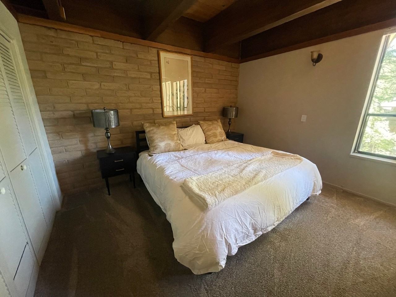 120 Country Club Dr - Photo 4 of 11