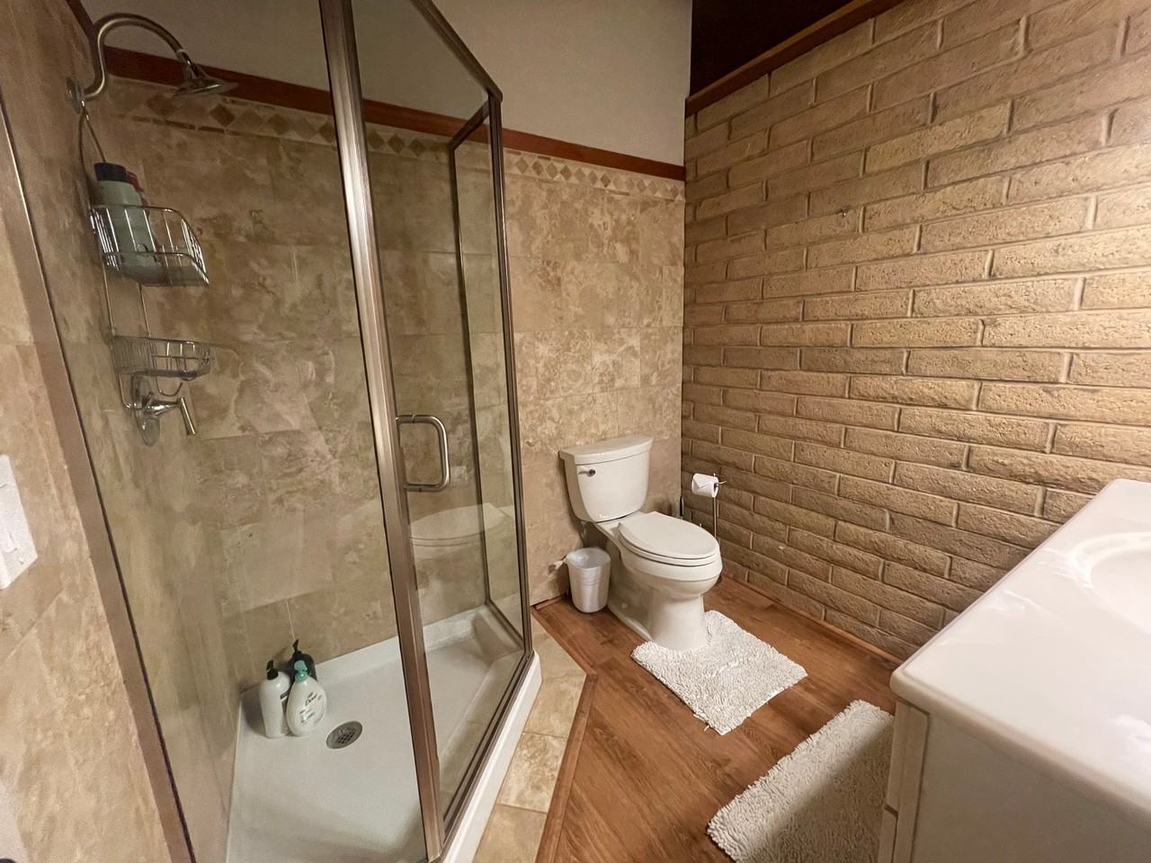 120 Country Club Dr - Photo 7 of 11