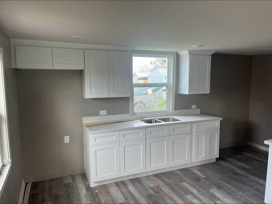 8627 Park Ave - Photo 3 of 7