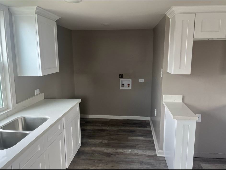 8627 Park Ave - Photo 4 of 7