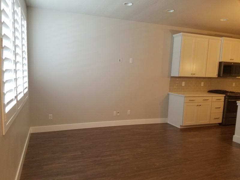 1220 W Clark Ln - Photo 5 of 15