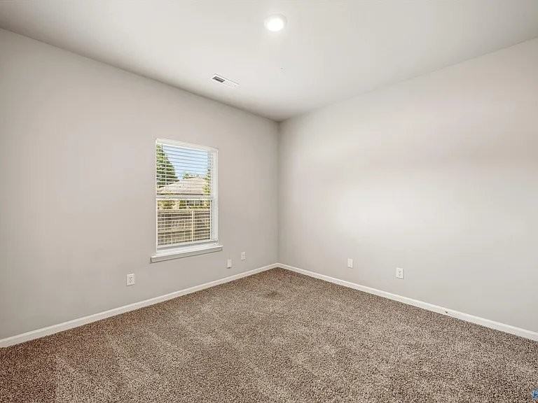 14864 Norfleet Dr - Photo 5 of 20