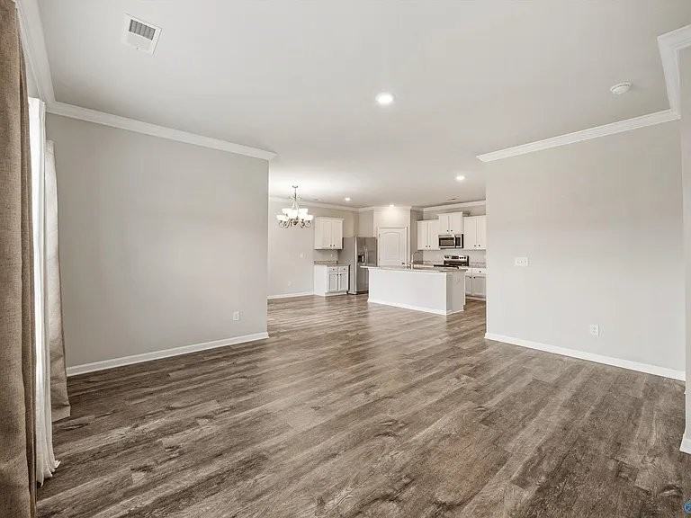 14864 Norfleet Dr - Photo 7 of 20