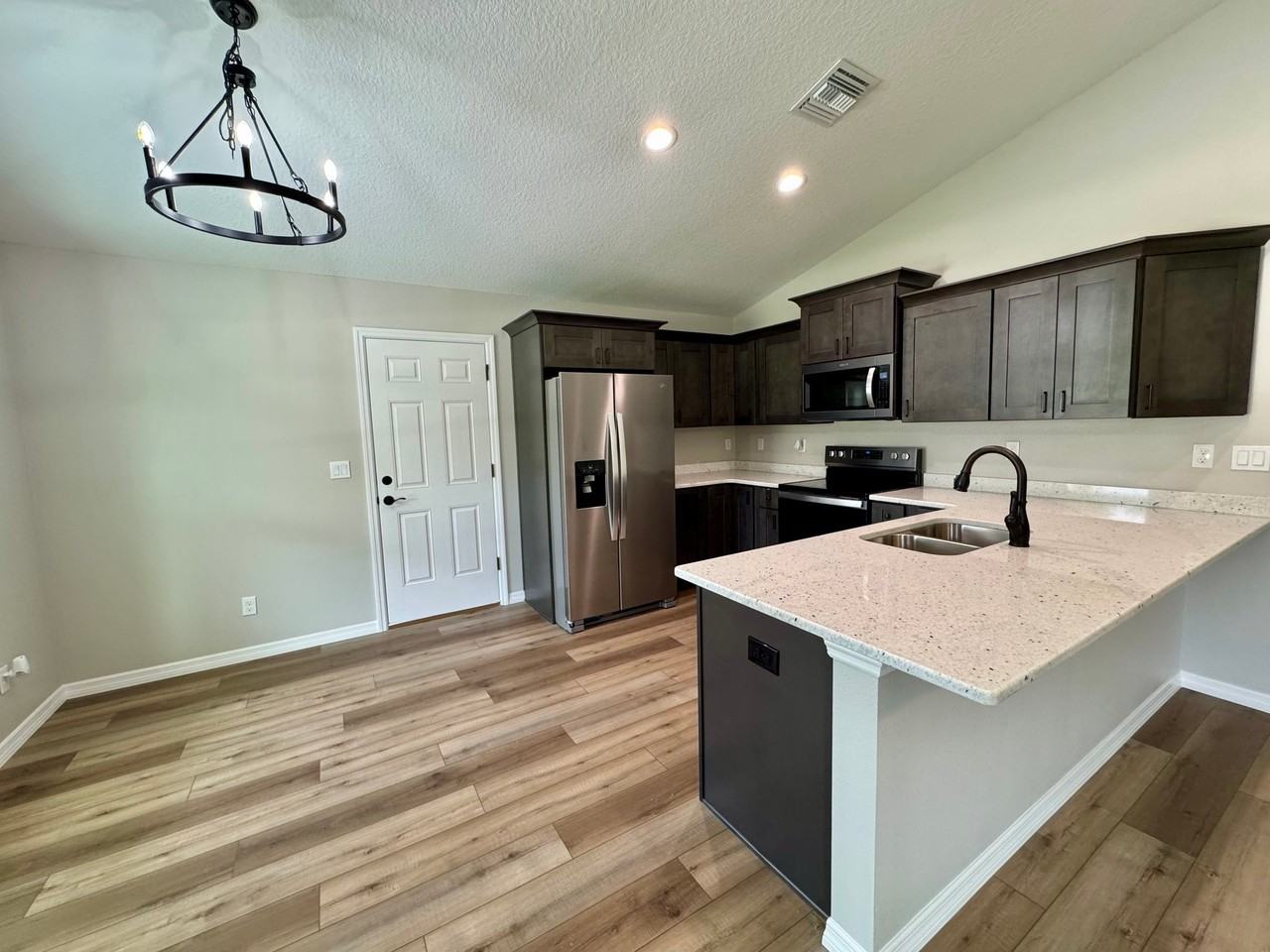 13319 Sw 106th Pl - Photo 6 of 16