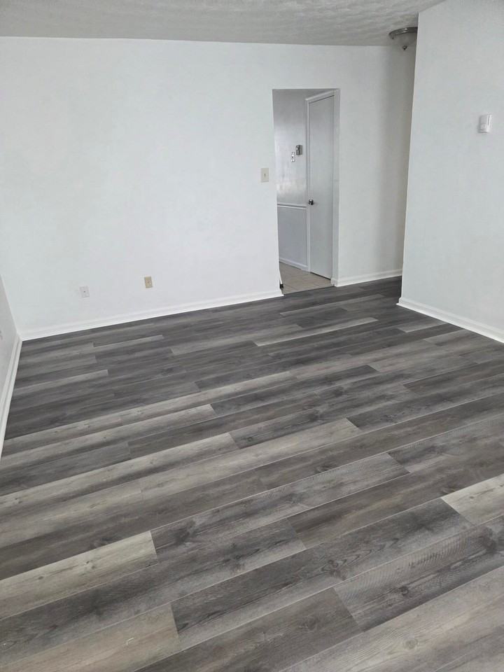 2305 Palmyra St - Photo 5 of 18
