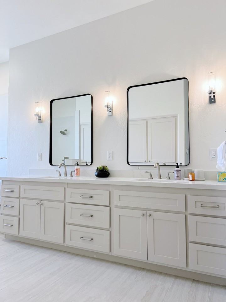 10379 S Sundown Dr - Photo 3 of 10
