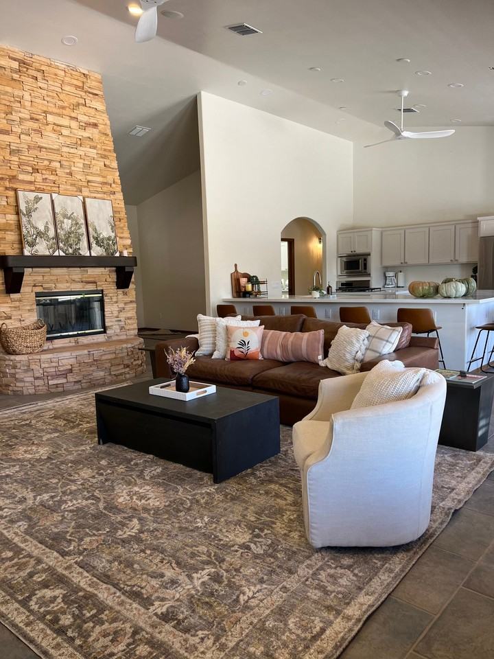 10379 S Sundown Dr - Photo 4 of 10