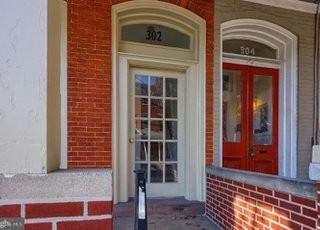 302 N Lime St #4 - Photo 5 of 23