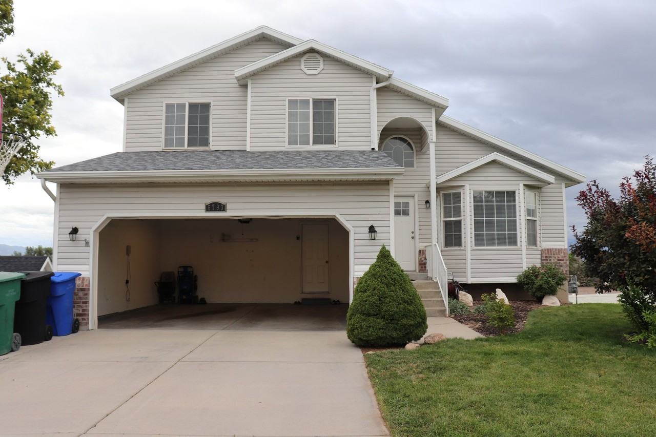 6793 S Mountain Aura Dr - Photo 2 of 20