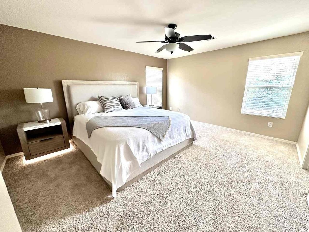 5890 N Orangetip Dr - Photo 4 of 20