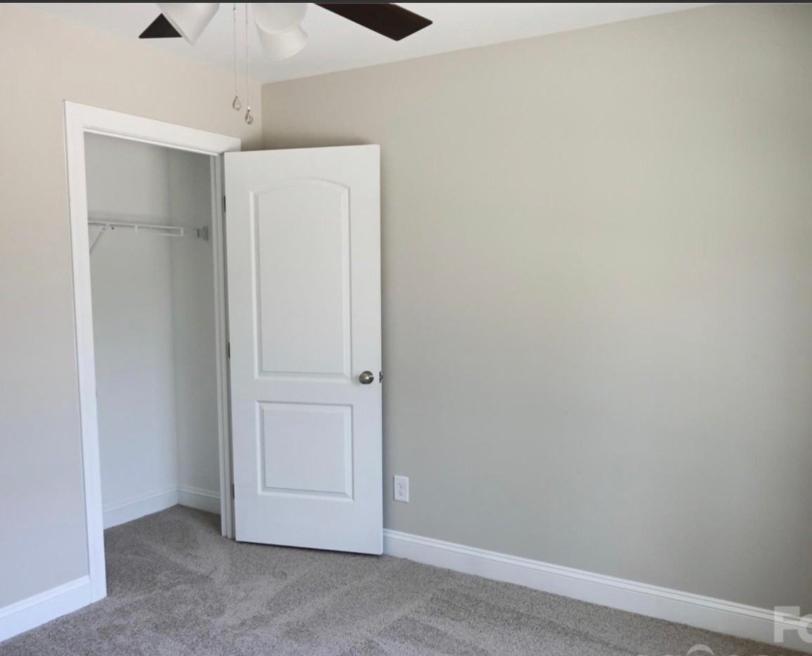 385 Harrel St - Photo 7 of 17