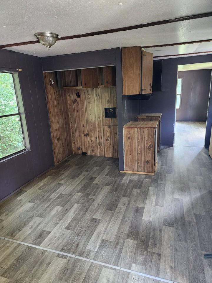 82 Pineview Cir - Photo 3 of 13