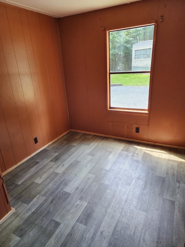 82 Pineview Cir - Photo 4 of 13