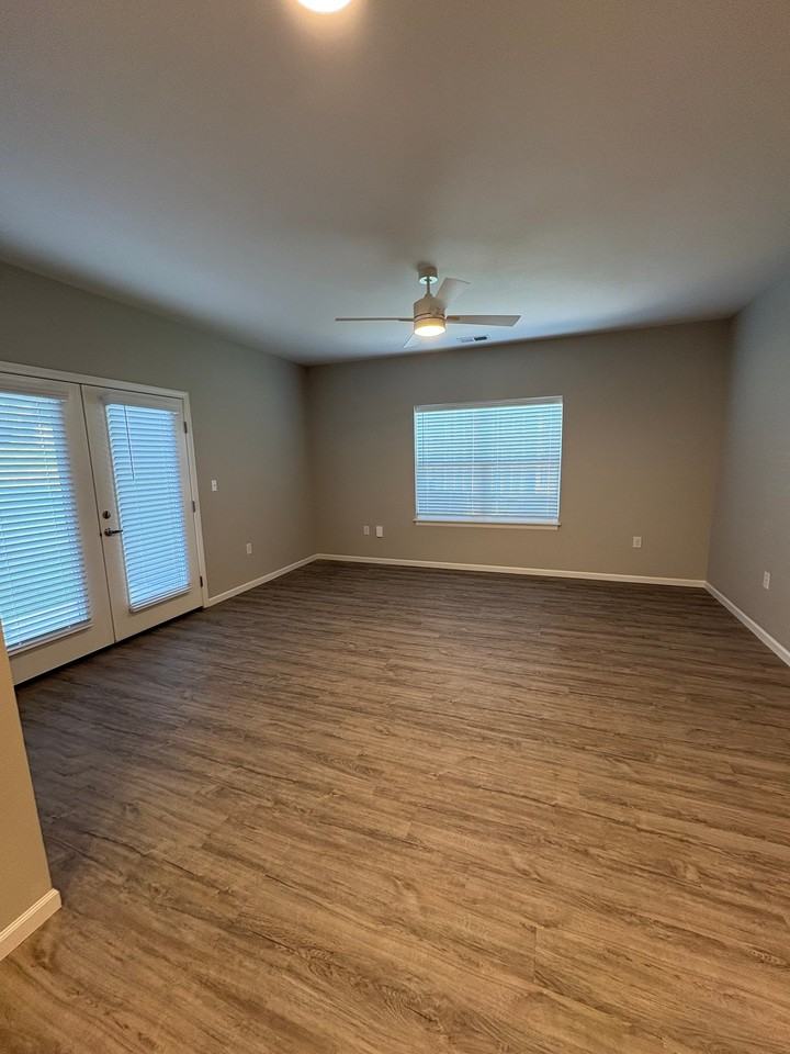 1073 S Grant Ave #226 - Photo 2 of 14