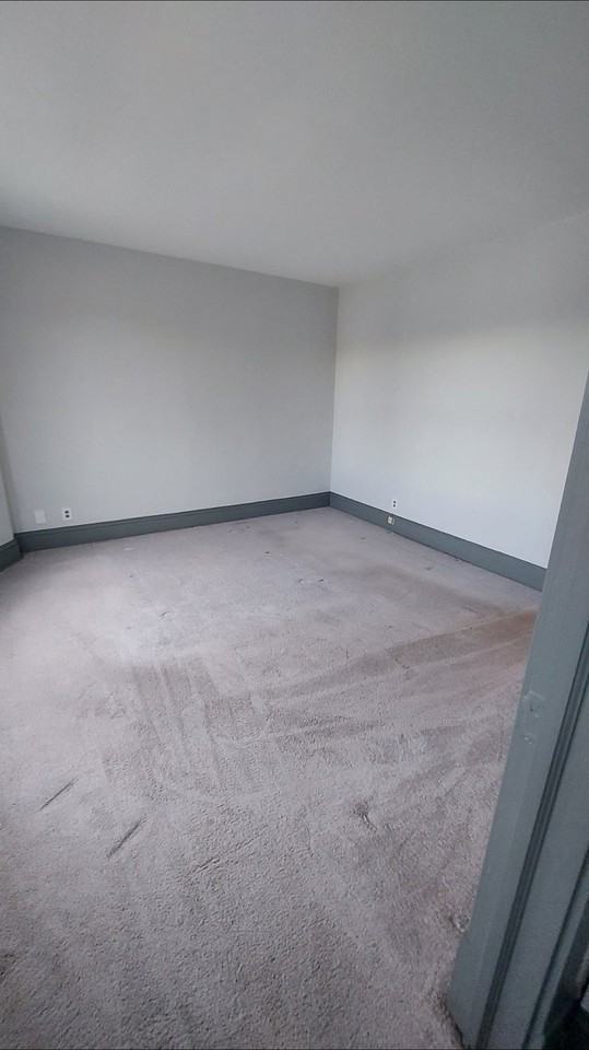 2601 S 3rd St #1 - Photo 3 of 20
