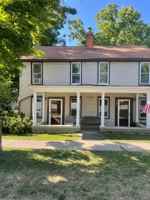 featured image of 3319 /3321 Central St #3319