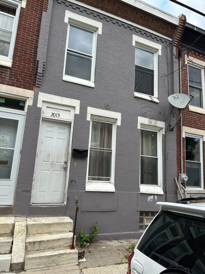 2015 Mountain St - Photo 7 of 7