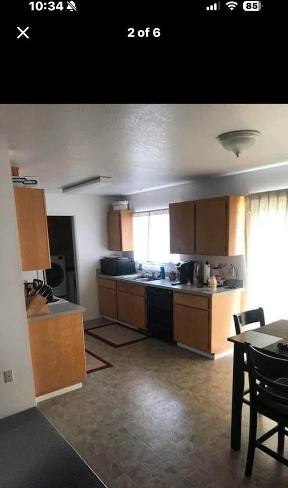 1586 E Central Ave - Photo 2 of 5