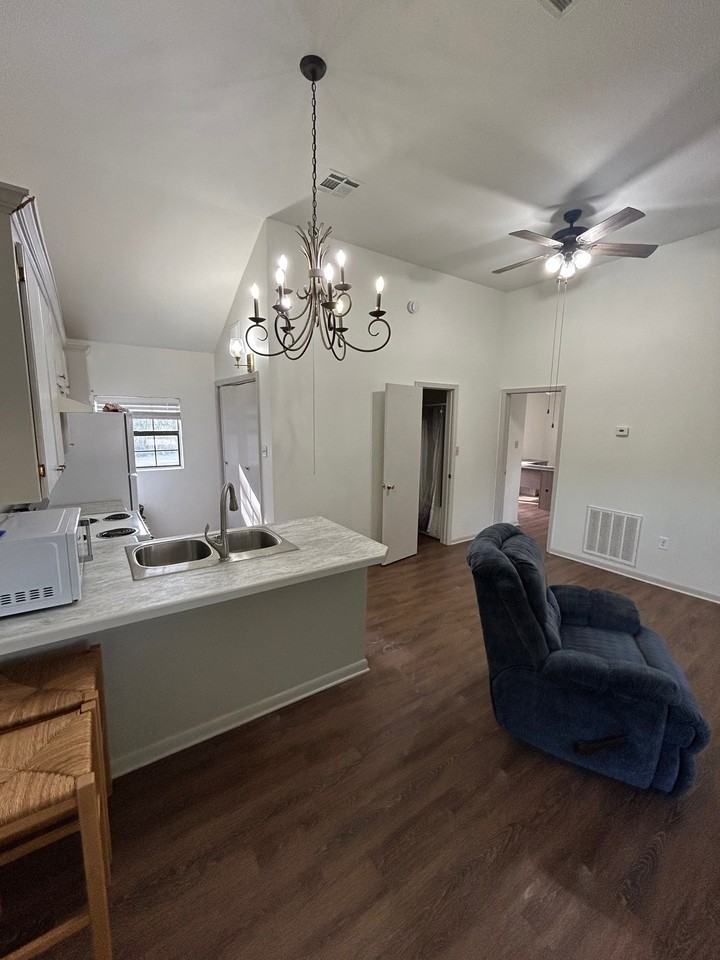 8603 Eunice Iota Hwy #3 - Photo 3 of 7