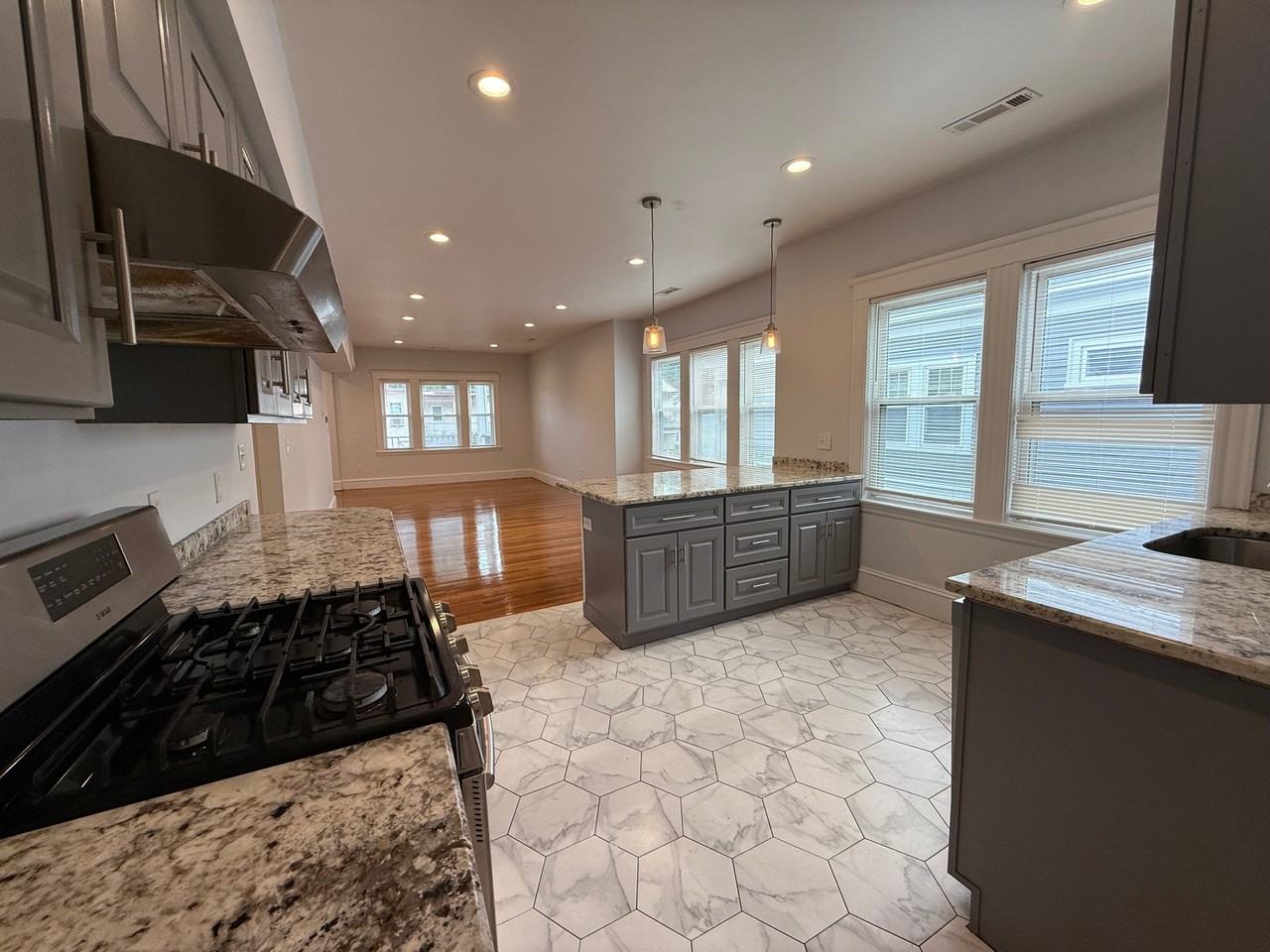 269 Belgrade Ave #3 - Photo 4 of 16