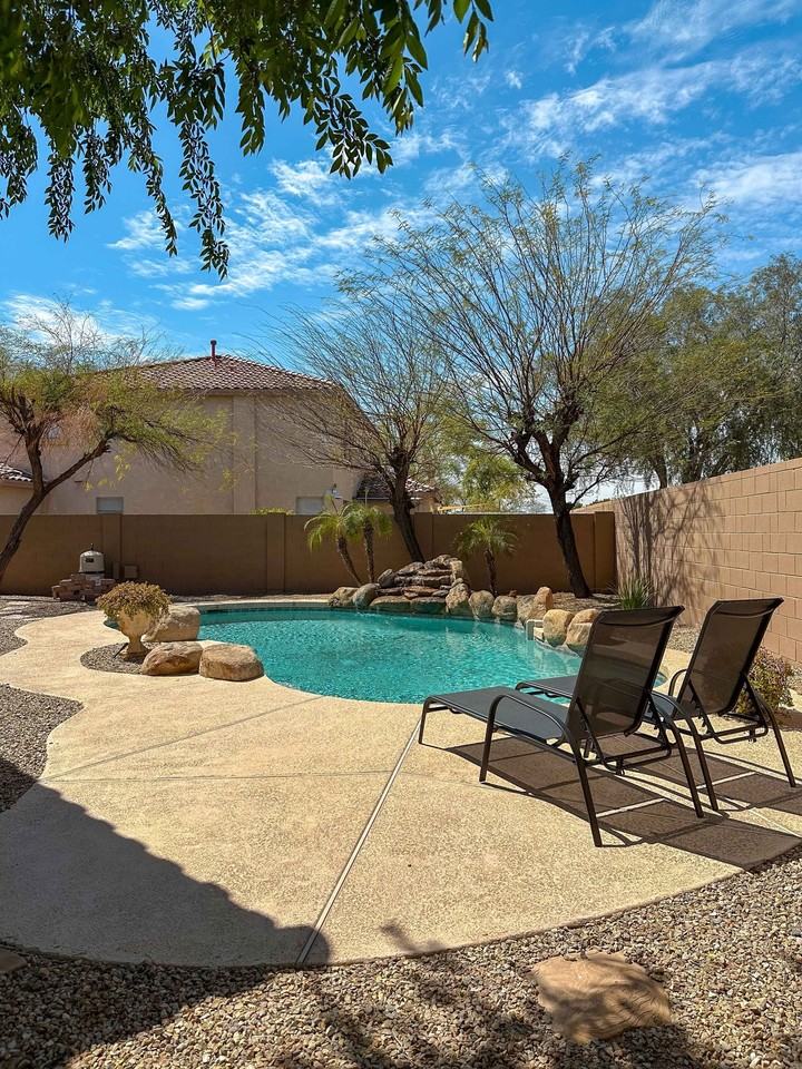 9864 W Echo Ln - Photo 6 of 20