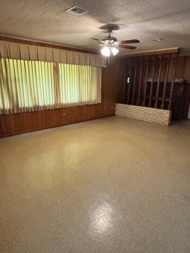 1710 Lake Dauterive Rd - Photo 3 of 12