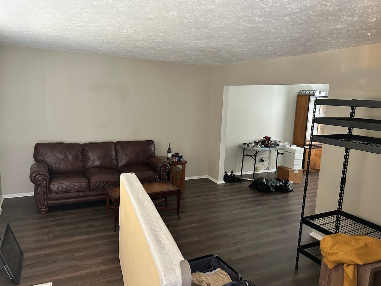 8792 Pinewood Ct - Photo 4 of 5