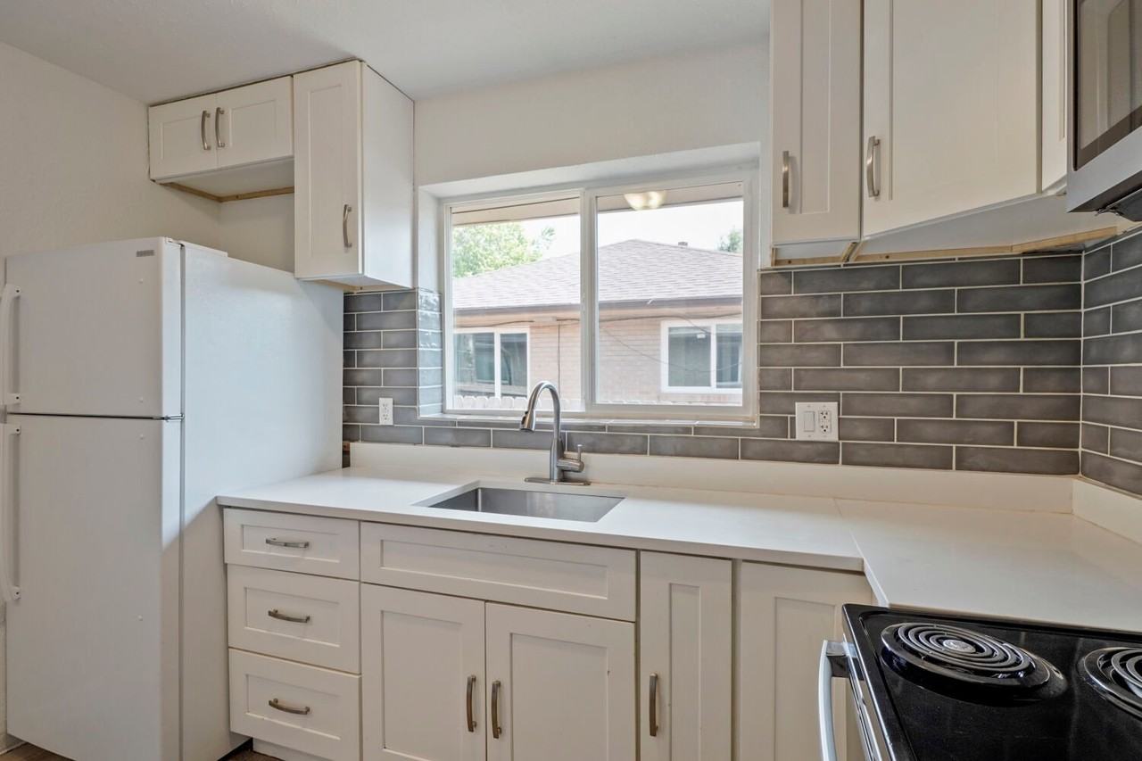 1173 Dayton St #1173 - Photo 6 of 19